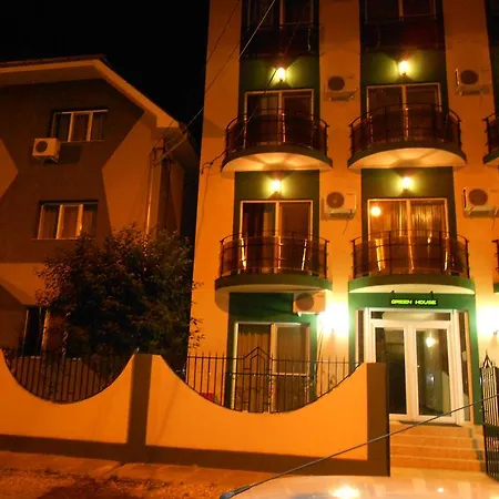 House 2 艾福雷诺德