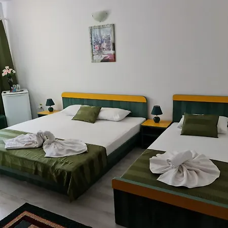 House 2 * إيفوري نورد